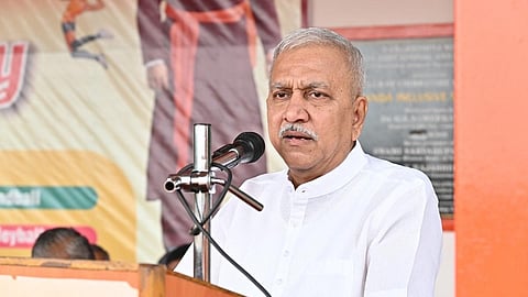 குழந்தைகளுக்கு தங்க மோதிரம் வழங்குவதைவிட மாணவிகளின் பாதுகாப்பை உறுதி செய்வதே முக்கியம்: நாராயணன் திருப்பதி கருத்து