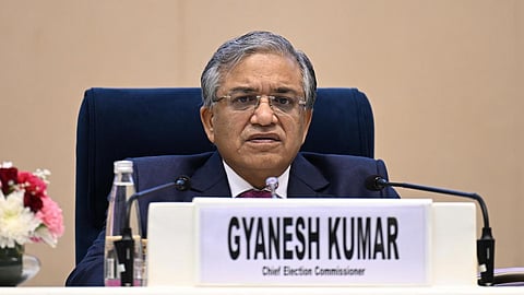 ஞானேஷ் குமாரை இடைநீக்கம் செய்யக் கோரும் மனுவை விசாரணைக்கு ஏற்றது உச்ச நீதிமன்றம்