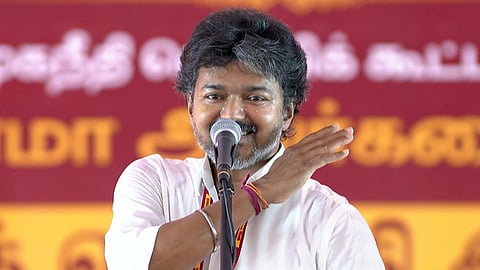 “எம்ஜிஆர், ஜெ. போல திமுகவை தில்லாக எதிர்ப்பது நான் மட்டுமே” - தாராபுரத்தில் முதல்வர் விஜய் பேச்சு