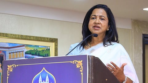 அரசு சார்பில் ஓடிடி வந்தால் சிறந்த முயற்சியாக இருக்கும்: ராதிகா சரத்குமார் நம்பிக்கை