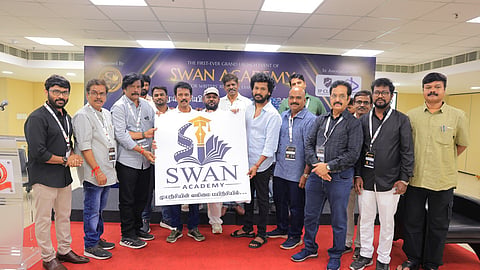 திரை எழுத்தாளர்களுக்காக ஸ்வான் அகாடமி