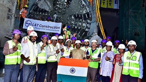 சென்னை 2-ம் கட்ட மெட்ரோ: 3 நாளில் 3 சுரங்கம் தோண்டும் இயந்திரங்கள் பணிகளை முடித்து சாதனை