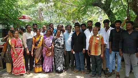 நேபாளம் சென்ற 49 பேர் குறித்து தகவல் இல்லை: குடும்ப வாழ்வாதாரம் காக்க அரசு நடவடிக்கை எடுக்க வேண்டும்