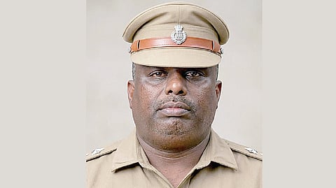 மாணவரை வழக்கில் இருந்து விடுவிக்க லஞ்சம் கேட்ட எஸ்எஸ்ஐ சஸ்பெண்ட்