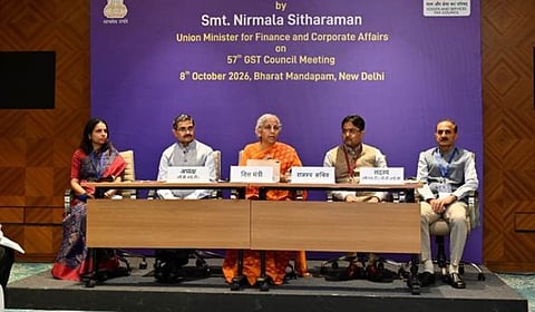 வரி அதி​காரி​களின் கைது அதிகாரம் ரத்து: ஜிஎஸ்டி கூட்டத்தில் முடிவு