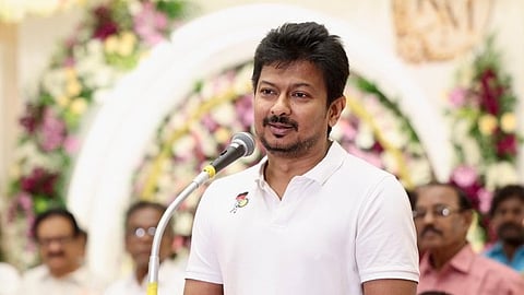 “போராடுபவர்களை அழைத்து பேசாமல் அடக்குமுறையை ஏவுவதற்குப் பெயர்தான் மாற்றமா?” - உதயநிதி விமர்சனம்