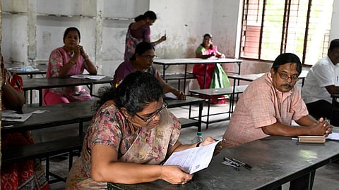 பணியில் உள்ள ஆசிரியர்களுக்கு மீண்டும் சிறப்பு ‘டெட்’ தேர்வு