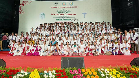 கீழ்ப்பாக்கம், ஸ்டான்லி மருத்துவ கல்லூரிகளில் எம்பிபிஎஸ் முதல் ஆண்டு மாணவர்களுக்கு வரவேற்பு