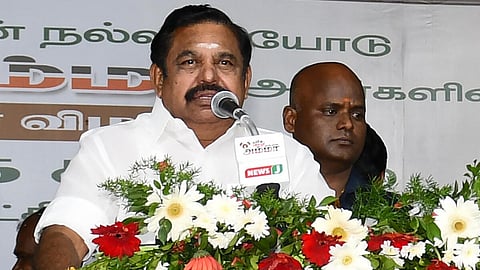 “கவர்ச்சி அரசியல் செய்யும் நீர்க்குமிழி அல்ல; அதிமுக மாபெரும் மக்கள் பேரியக்கம்” - பழனிசாமி பெருமிதம்