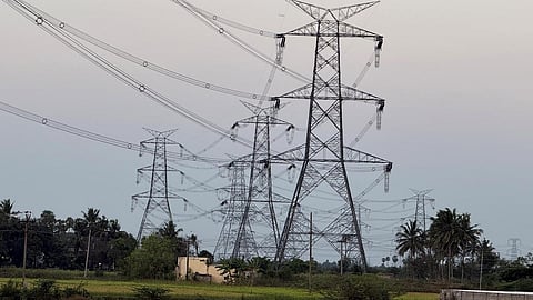 மாலை நேர உச்சபட்ச மின் தேவையைச் சமாளிக்க 1,000 மெகாவாட் மின்சாரம் கொள்முதல் செய்ய டெண்டர்