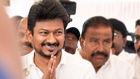 உதயநிதி திடீர் துபாய் பயணம்