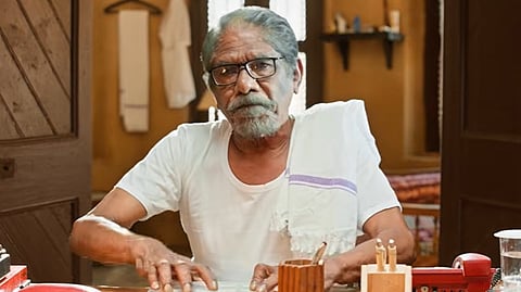 பாரதிராஜா நடித்த ‘புலவர்’ ட்ரெய்லர் எப்படி?