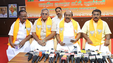 போராட்டங்கள் மூலம் ஆட்சியைப் பிடிக்க ராகுல் காந்தி கனவு காண்கிறார்: புதுச்சேரி பாஜக விமர்சனம்