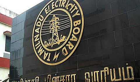 சென்னையில் மின்வெட்டை தடுக்க 2,600 ஒப்பந்த ஊழியர்கள் நியமனம்: மின்வாரியம் நடவடிக்கை