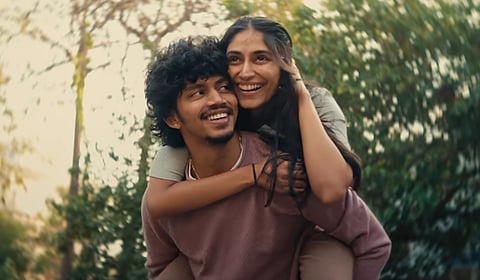பால் டப்பாவின் ‘ஏரோப்பிளேன்’
