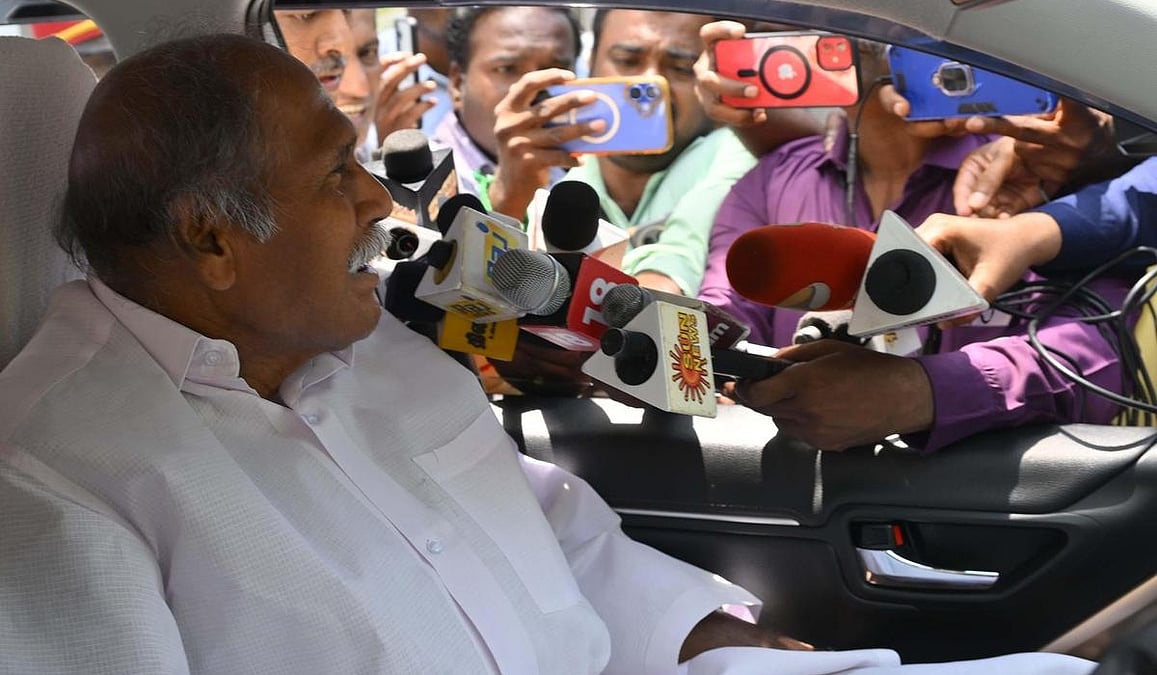 தமிழகத்தில் நிலம் வைத்துள்ள புதுச்சேரி விவசாயிகளின் கடனை தள்ளுபடி செய்க: விஜய்க்கு ரங்கசாமி கடிதம்