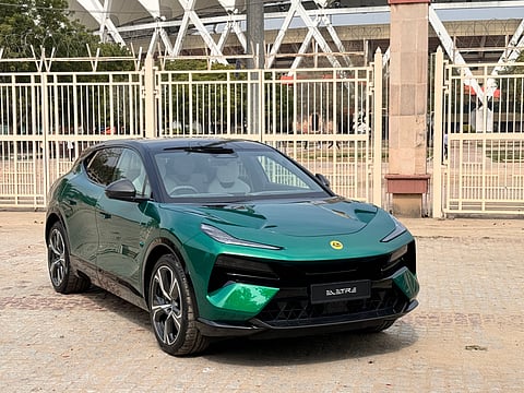 An electric SuperSUV