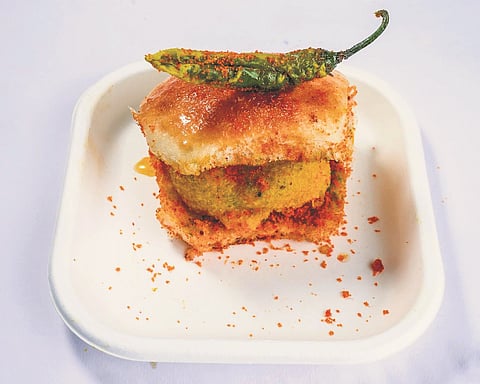 Vada pav