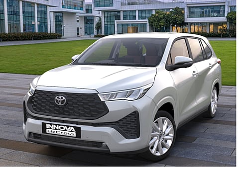 Innova HyCross GX(O) Petrol