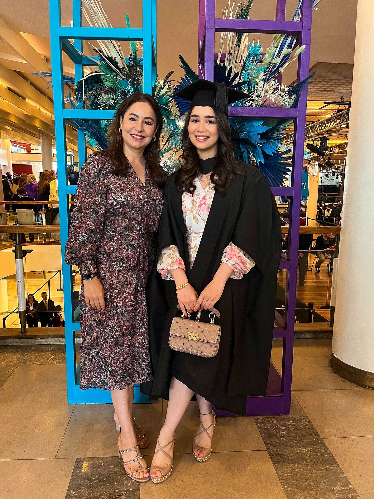 Sachin Tendulkar's daughter Sara completes masters from London college,  proud father pens heartfelt note