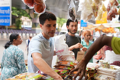 Chef Martínez explored the spice market in Mumbai