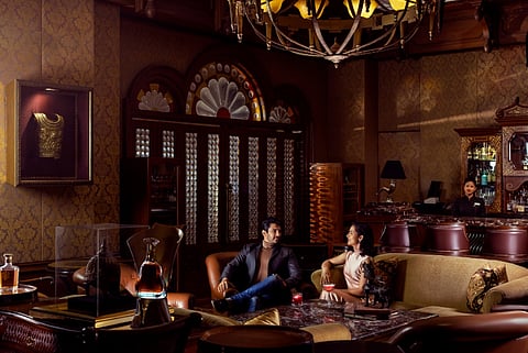 In Frame: Library Bar 