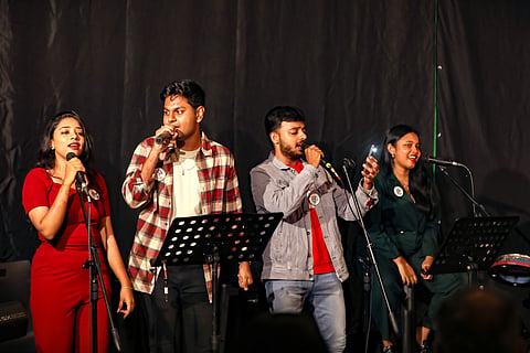 Members of Manjal Veyyi