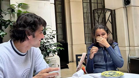 Mahesh Babu (L); Sitara Ghattamaneni (R)