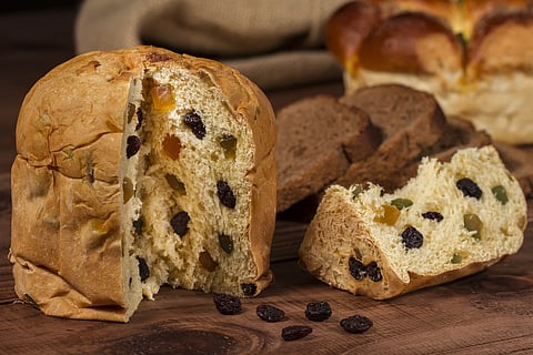 Five desserts made out of bread
