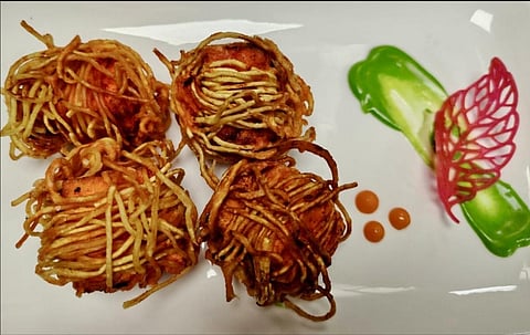 These Crispy Paneer Sutli Bum are the perfect snacks to go with your evening chai 