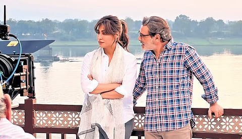 Actors Marco Leonardi and Chitrangada Singh in Parikrama 