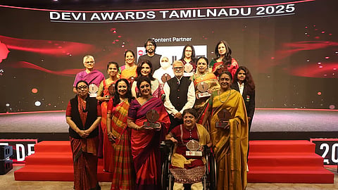 The Devis with  TNIE Editorial Director Prabhu Chawla, TNIE CEO Lakshmi Menon and TNIE Executive Editor Santwana Bhattacharya.
