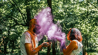 Here’s your foolproof pre-Holi skincare guide