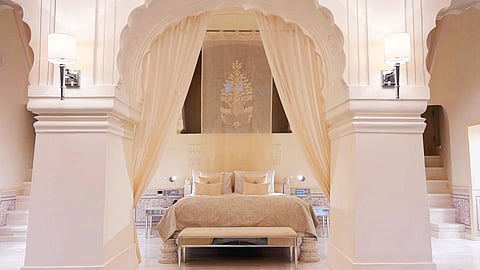 Ran Baas The Palace