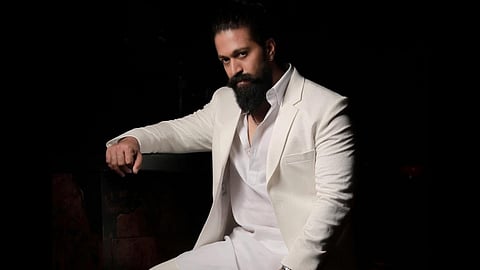Yash seeks blessings at Mahakaleshwar Temple before beginning shooting for Ramayana