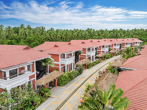 Nestled by the tranquil backwaters, this five-star hotel in Bekal showcases a fine combination of luxury with culture, art, and nature 