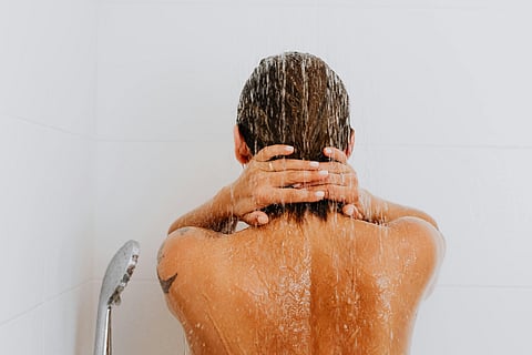 Hair Mask: The right way to use it for long and voluminous hair