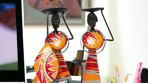 Shyam Chittari's venture —Bagus — brings art directly from artisans, eliminating any middlemen.