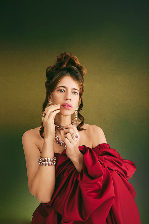 Reverie by Tyaani weaves Maheep Kapoor’s Victorian dreamscape in gold and gemstones