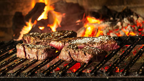 How to make sure that your grilled meat comes out perfect? 