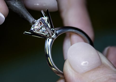What makes the Tiffany setting so iconic in jewellery design?