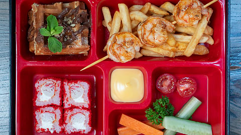 What is a bento box? 