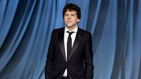 Jesse Eisenberg is donating his kidney to a stranger 