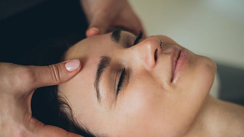 Did you know about these three scalp massage techniques? 