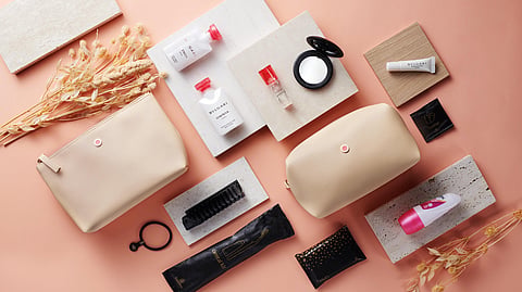 Emirates amenities bag