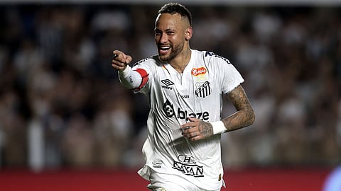 Neymar Jr set to extend his stay at boyhood club Santos