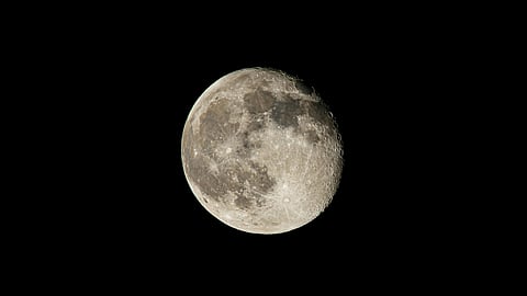 The Galactic Resource Utilization Space (GRU) is reserving hotel rooms on the moon!