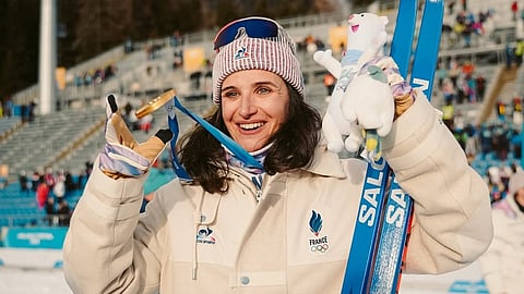 French Olympian Julia Simon wins Gold after being banned from the sport 