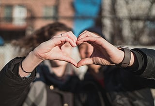Valentine's Weekend: A practical edit of dinners, drinks, music, pets, walks, and quick escapes, for when planning didn’t quite happen