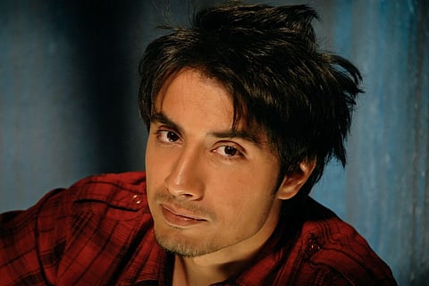 Ali Zafar apologises to the nation over his Eid outfit; points out how it was a 'serious act'

